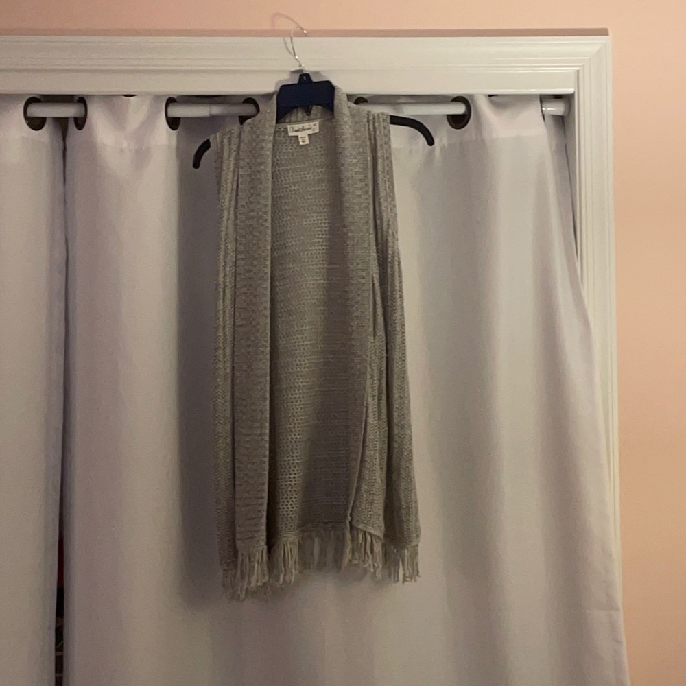 Gray Sleeveless Shawl/ Cardigan
